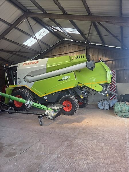 Claas Tucano 430 Mietitrebbia 119.000 €