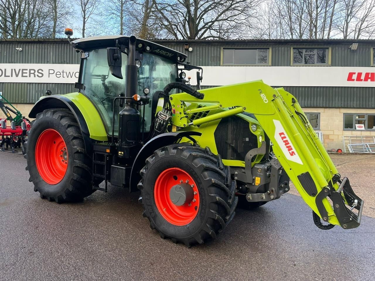 Claas Arion 650 Tractor €77,440