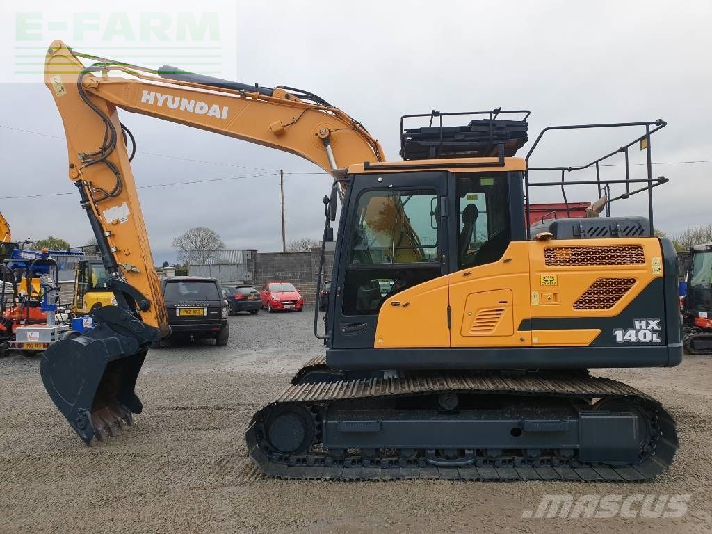 HYUNDAI hx140lc Pelleteuse sur chenilles 48 331 €