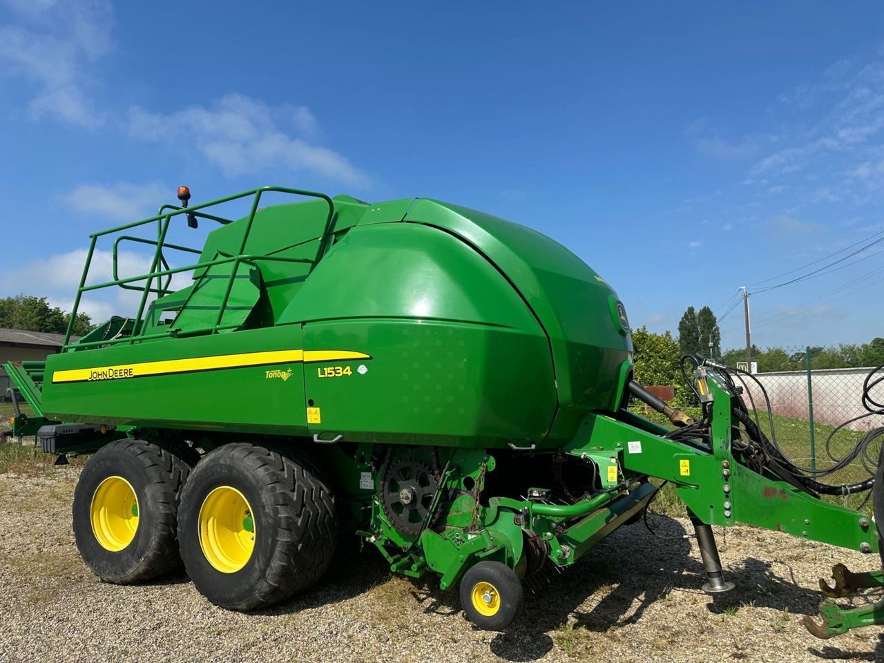 John Deere L 1534 Presă de balotat 52.000 EUR