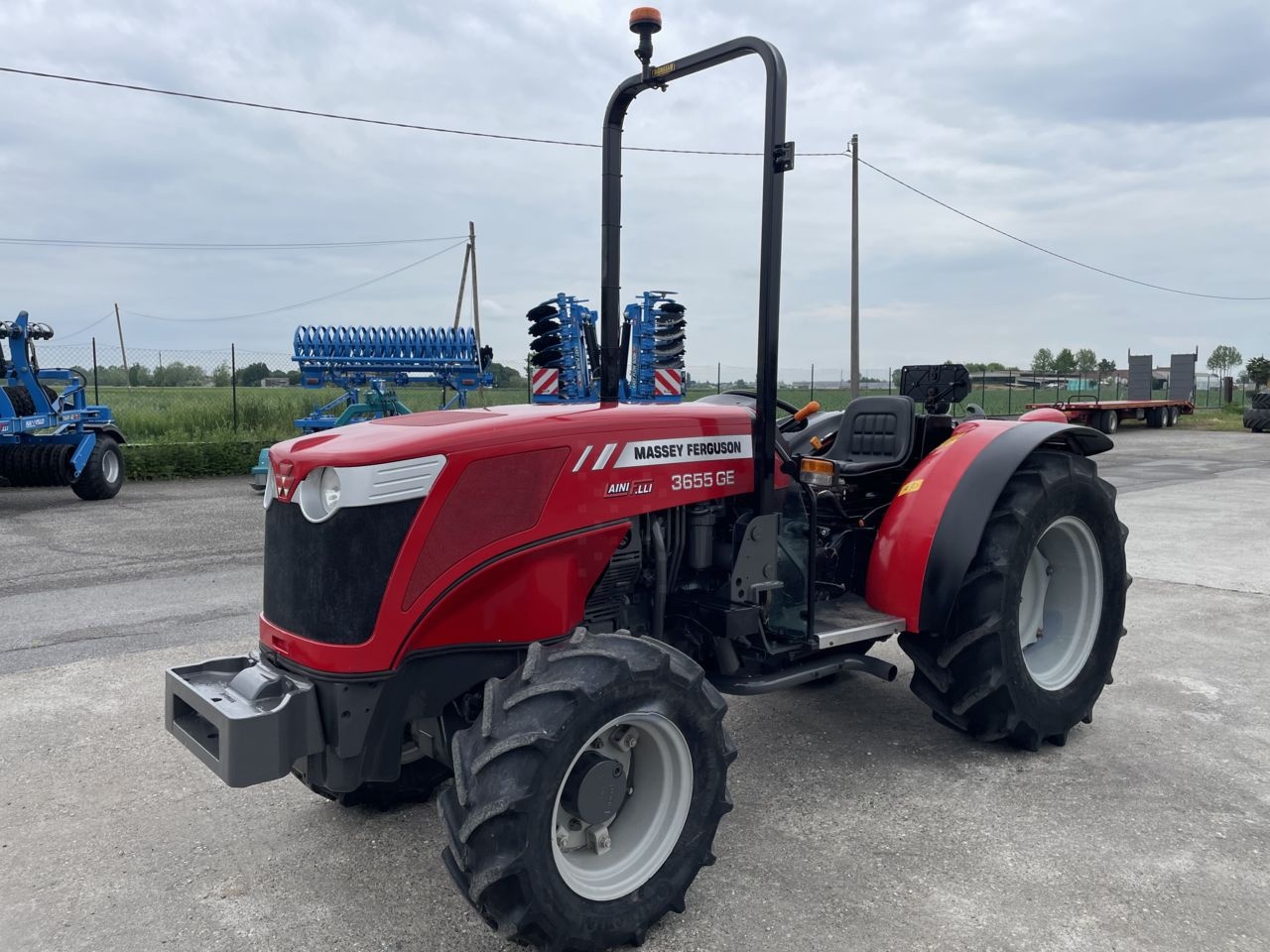 Massey Ferguson 3655 tractor 26.000 €