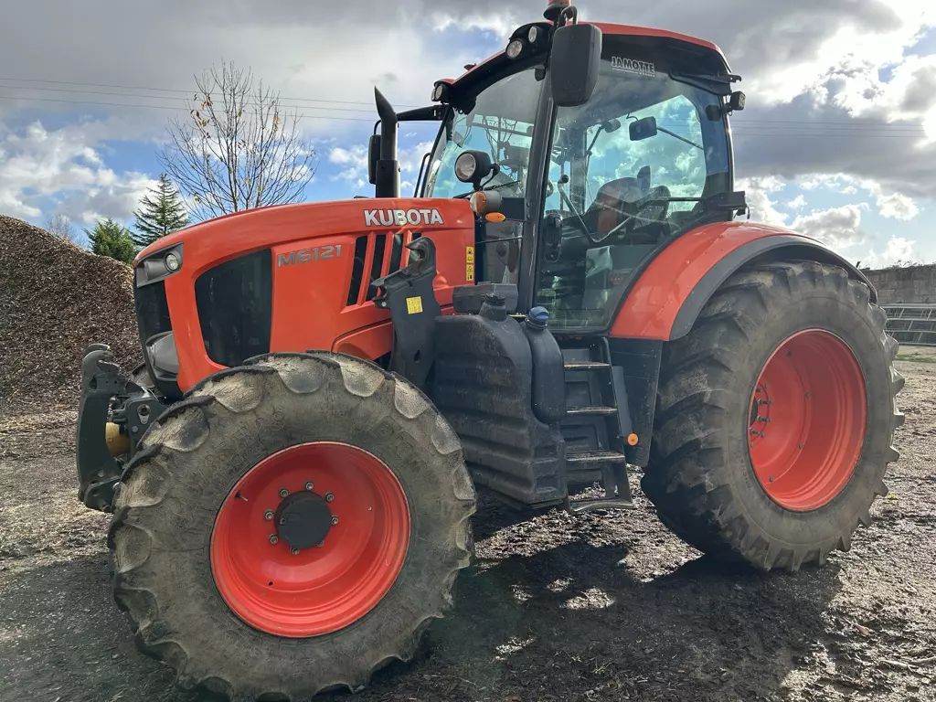 Kubota M6121 Tracteur 45 000 €