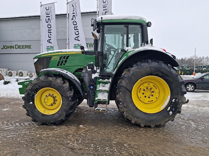 John Deere 6195 M Tractor 64.197 €