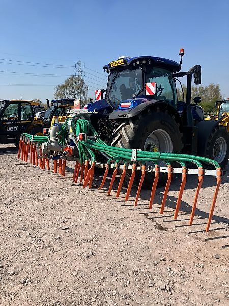 E-FARM: Abbey 7.7m - Fertiliser spreader - id WQN6ZPB - €5,778 - Year of construction: 2022 - United Kingdom