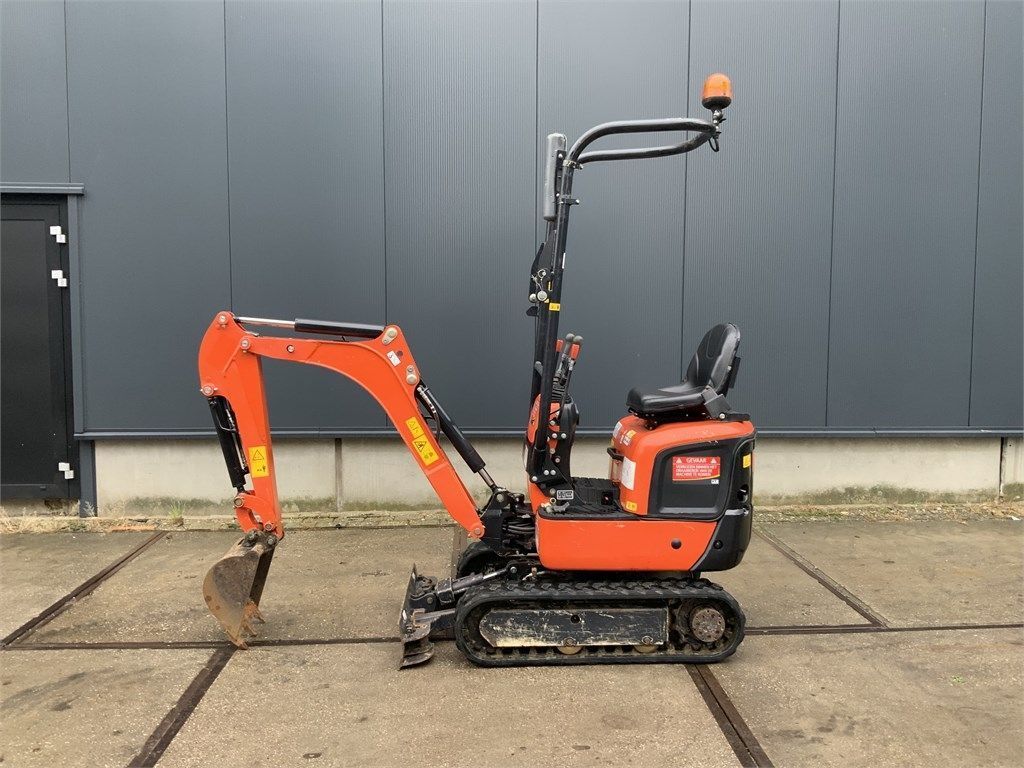 Kubota k 008-5 Mini excavator €13,300