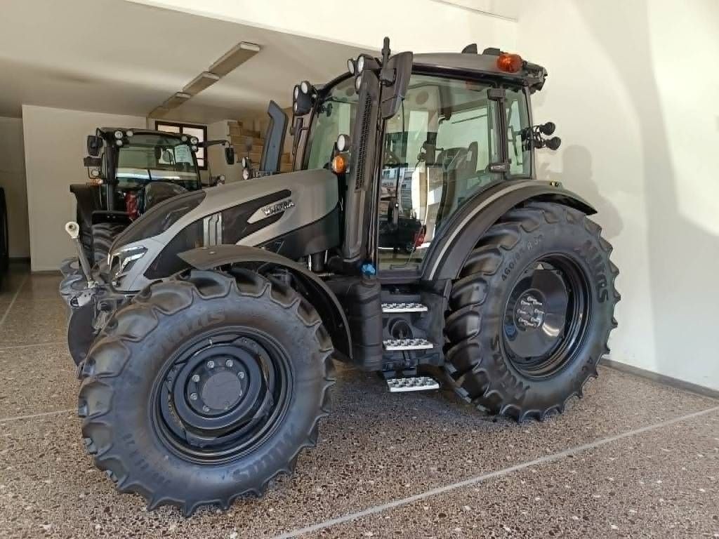 Valtra G 125 EV Trattore