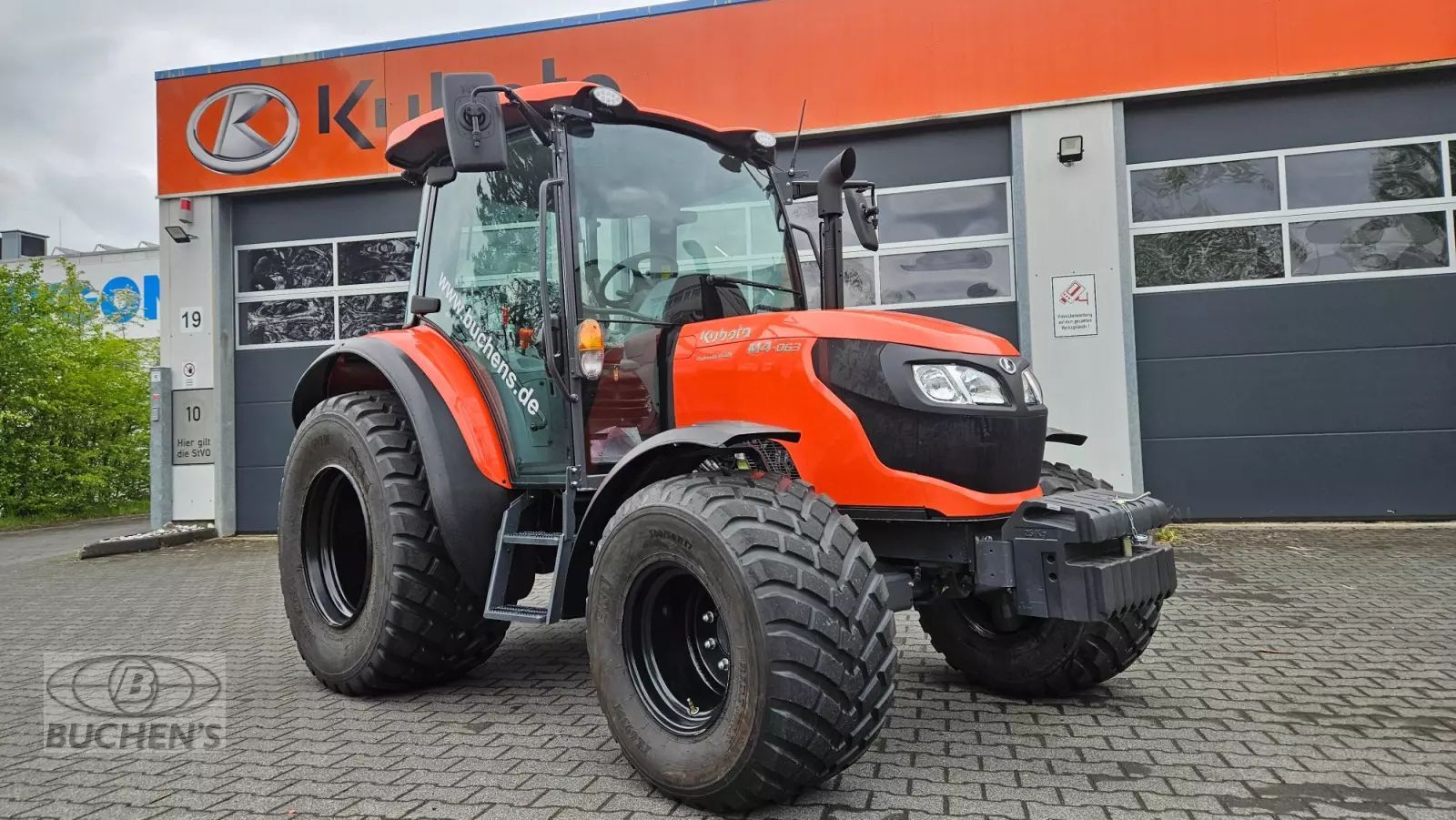 Kubota m4-063 cab Tracteur