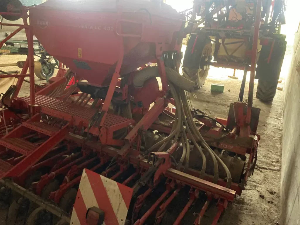 E-FARM: Kuhn venta - Semoir - id JIRSAAV - 12 000 € - Année: 2003 - France