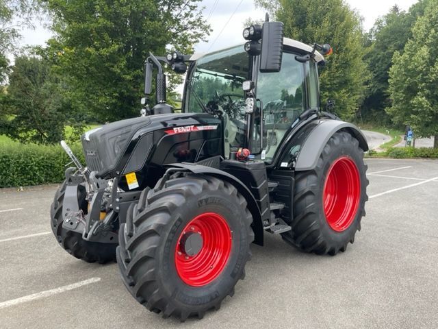 E-FARM: Fendt 313 Vario - Tractor - id NSBS8GX - 156.659 € - Año: 2023 - Horas: 10,Potencia del motor: 142,Austria