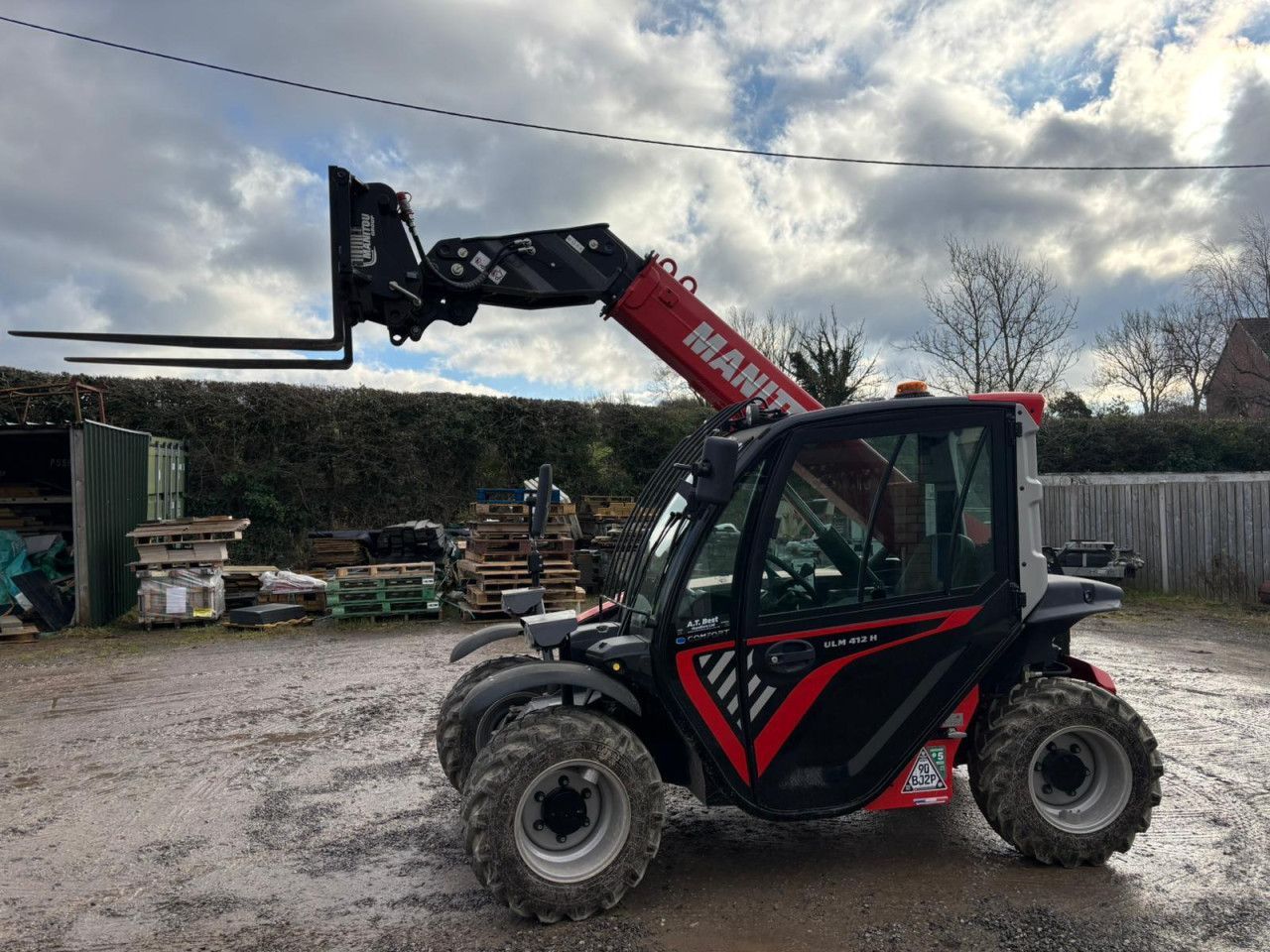 Manitou ULM 412 H Telehandler €43,621