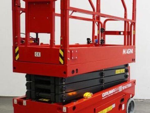 E-FARM: Magni scherenarbeitsbühne es0807ac - Nacelle - id EGPN7E3 - 10 900 € - Année: 2023 - Allemagne