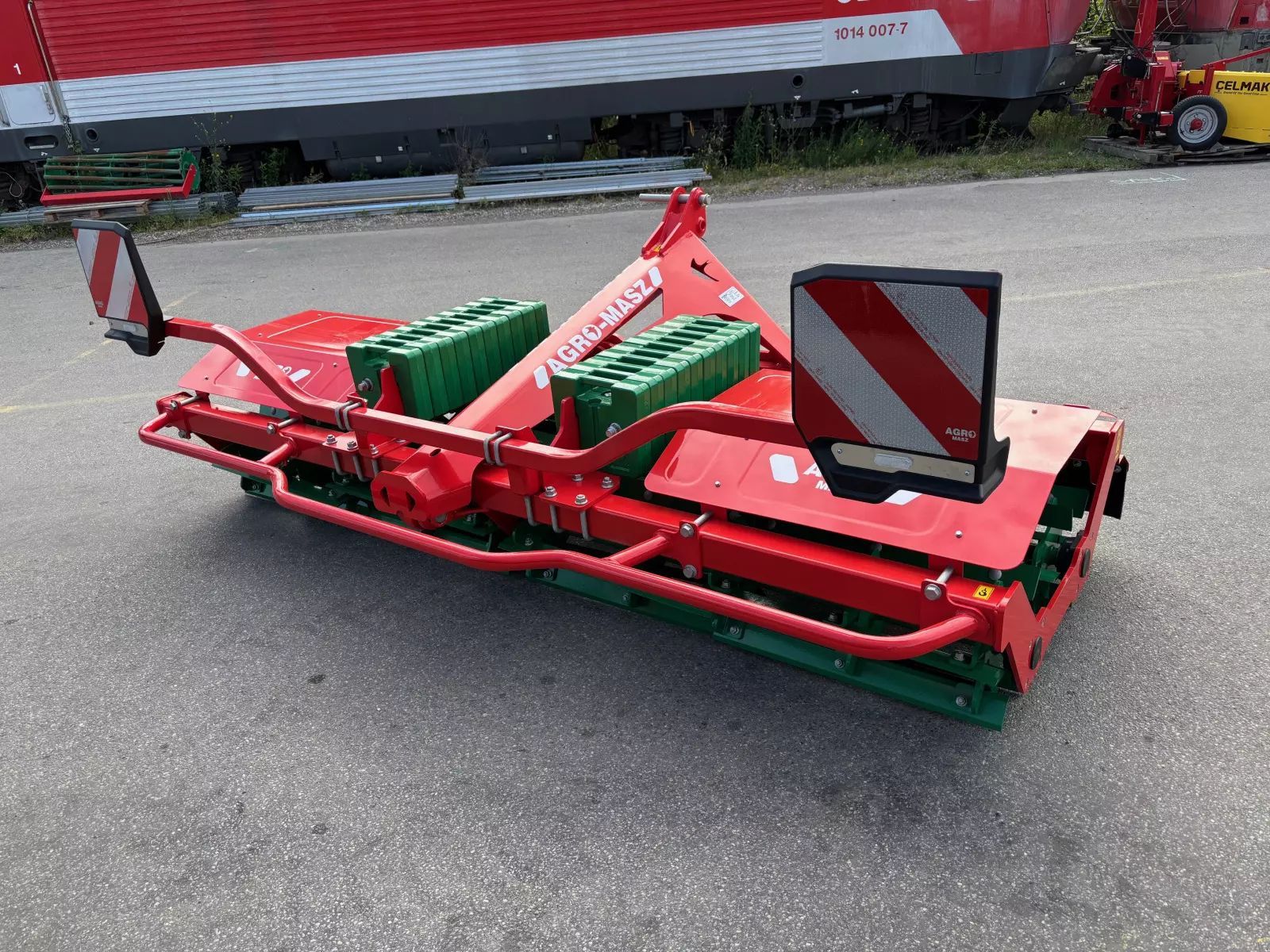AGRO-MASZ messerwalze cutter30 Other tillage €6,590