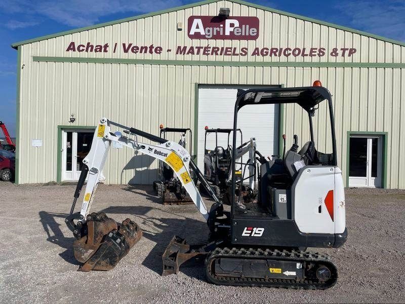 E-FARM: Bobcat e19 - Mini-pelle - id FLWXASJ - 20 000 € - Année: 2022 - France