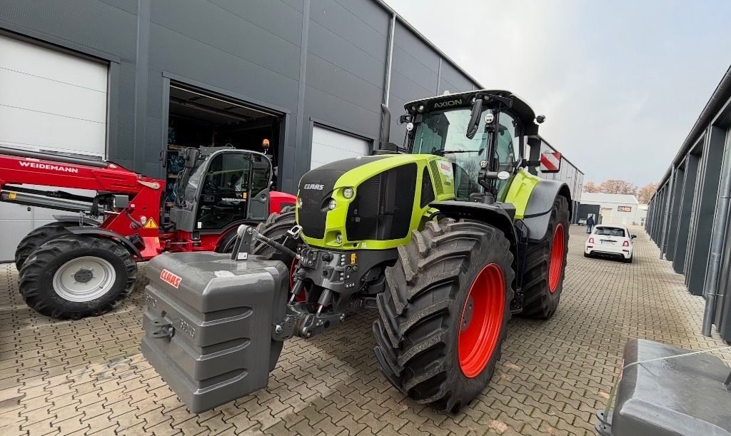 Claas Axion 960 Tractor 247.899 €