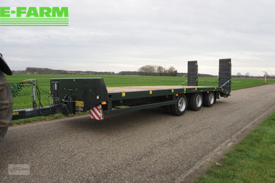 E-FARM: Pronar rc3100 3 achs 24t neuwertig - Trailer - id W39GNXA - €26,500 - Year of construction: 2022