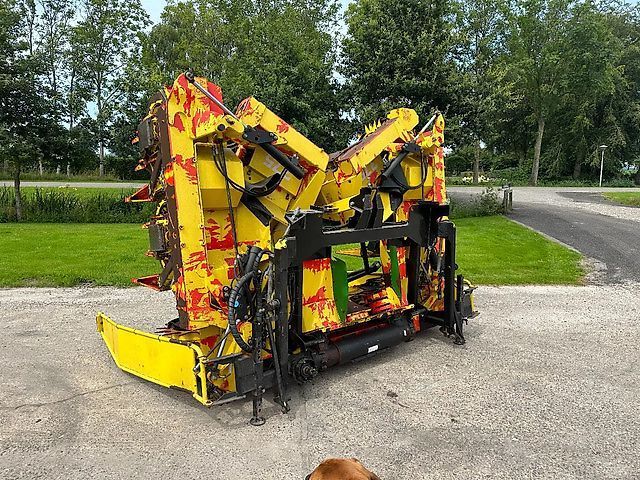 E-FARM: KEMP kemper m 375 jd hakselaar maisbek 10 rijer - Cabezal - id VUNWY27 - 14.950 € - Año: 2009 - Países Bajos