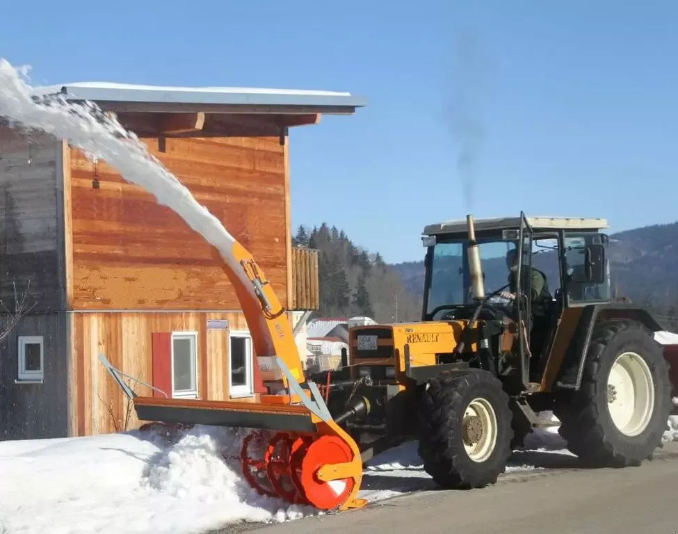 E-FARM: Westa 550 / 5560 schneefräse frässchleuder pasquali - Kommunaltechnik - id HFHMLMQ - 8.690 € - Österreich
