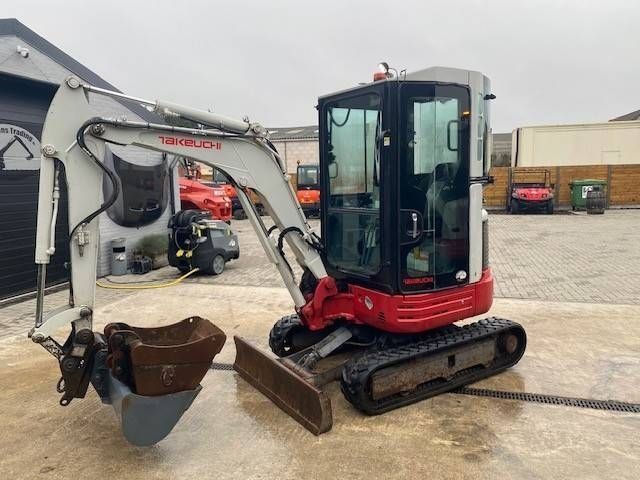 Takeuchi tb 23 r Mini-pelle 21 750 €