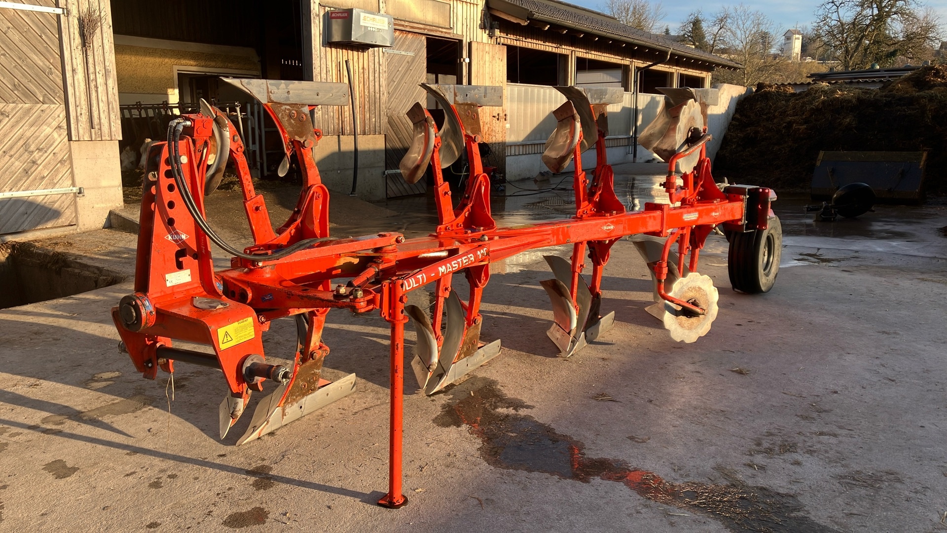 Kuhn Multimaster 110 plough €6,106