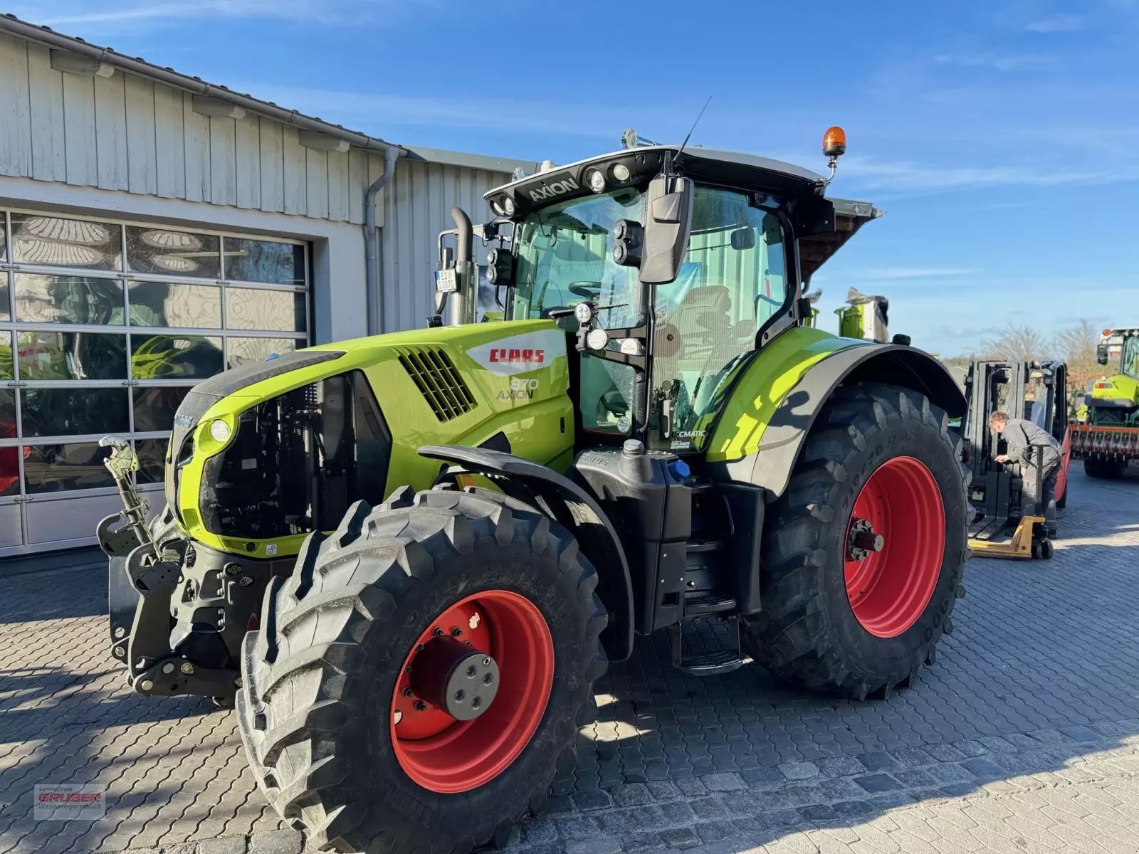 E-FARM: Claas Axion 870 CMATIC CIS+ - Traktor - id V1C9RJU - 119.700 € - Baujahr: 2018 - Abgelesene Motorstunden: 2.150,Motorleistung (PS): 295,Deutschland