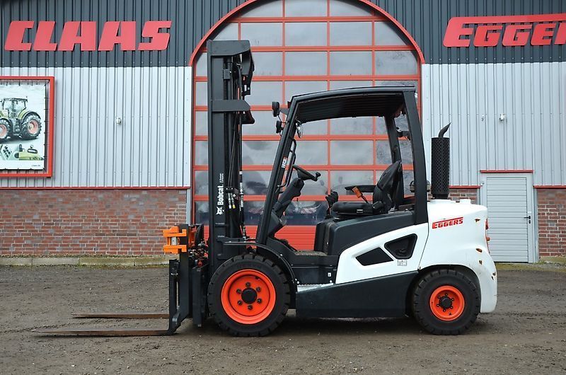 Doosan D35C-9 Вилочный погрузчик 39 985 €