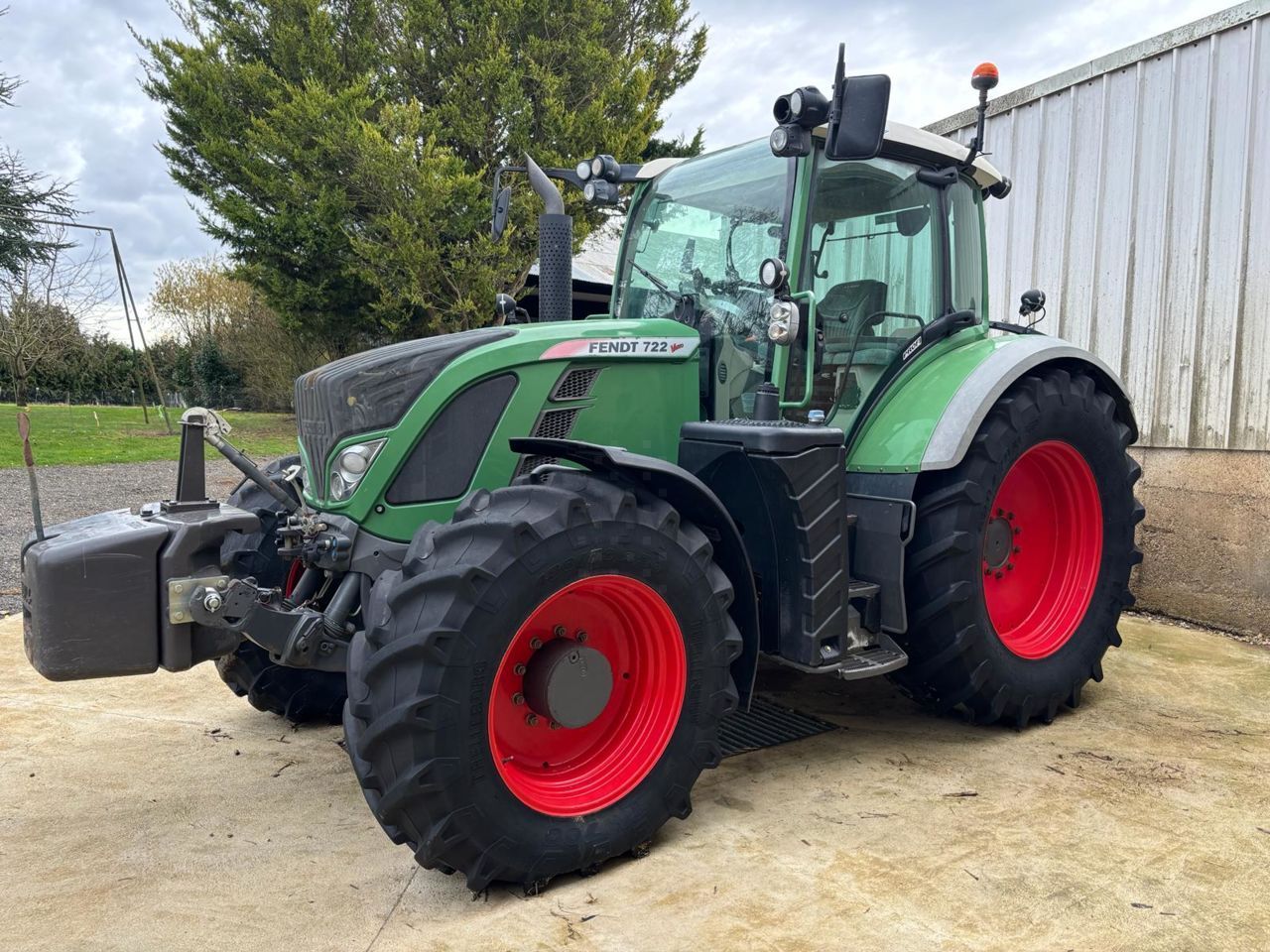 Fendt 722 Vario Traktor 72 500 EUR