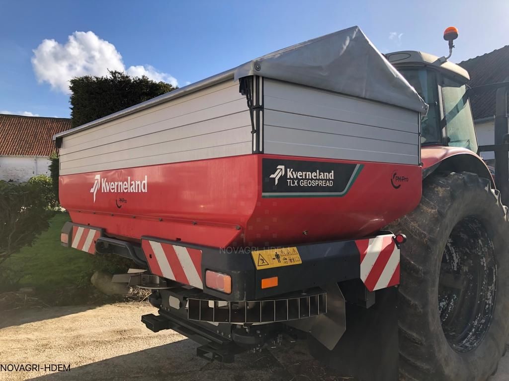 Kverneland geospread fertiliserspreaders €19,700