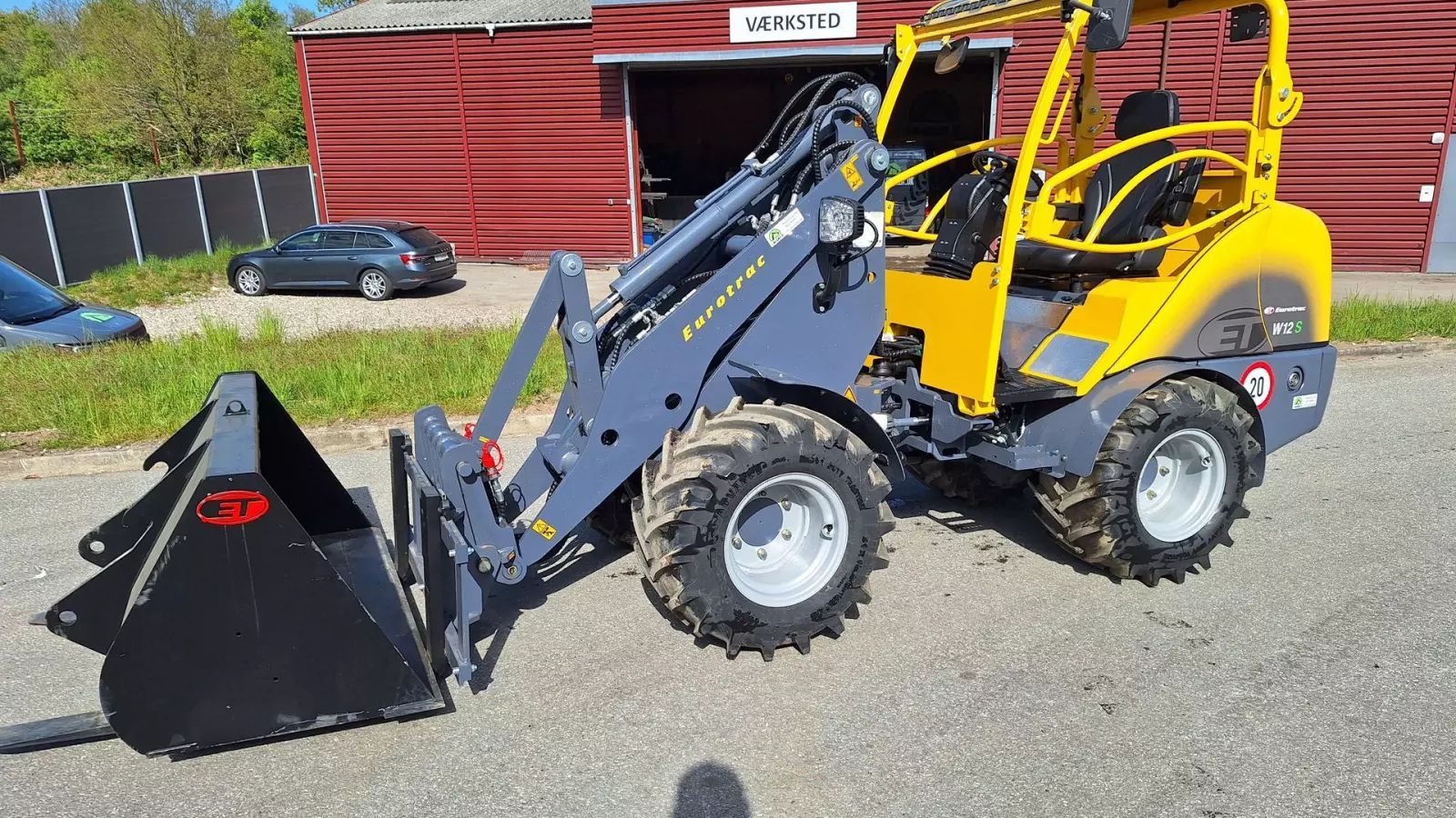 Eurotrac w12s Ładowarka kołowa 25 158 €