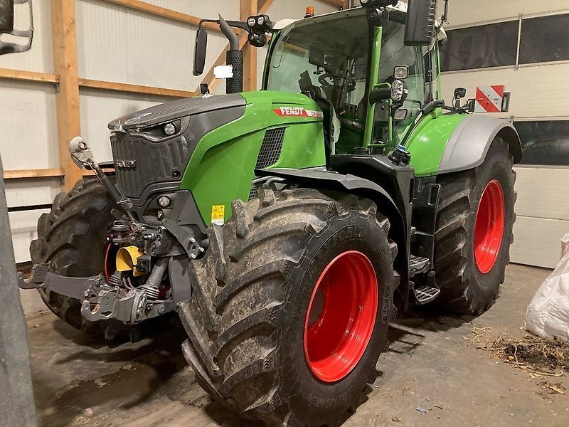 Fendt 728 Vario Tractor 227.000 €