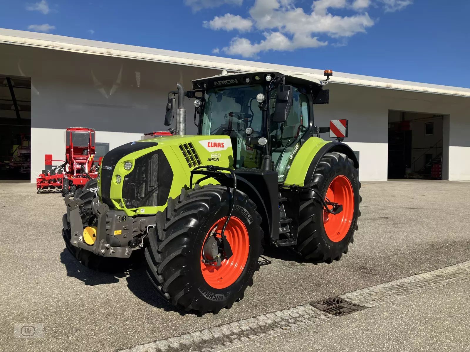 E-FARM: Claas Arion 660 CMATIC CEBIS - Traktor - id RIPEZCC - Baujahr: 2023 - Abgelesene Motorstunden: 905,Motorleistung (PS): 196,Österreich