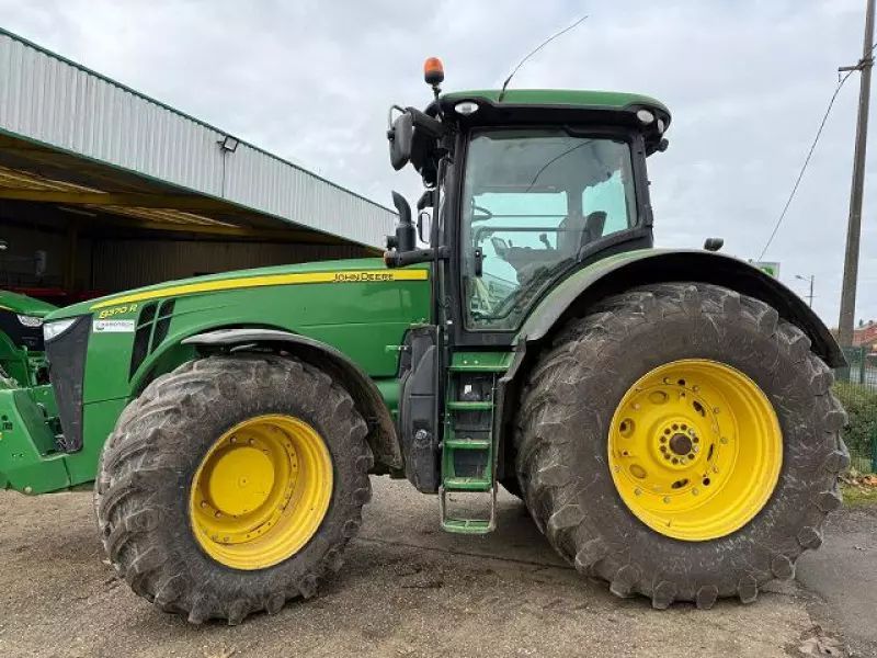 E-FARM: John Deere 8370 R - Tracteur - id BMMS4FX - 188 500 € - Année: 2016 - Lecture du nombre d'heure: 4 100,Puissance du moteur (chevaux): 370,France