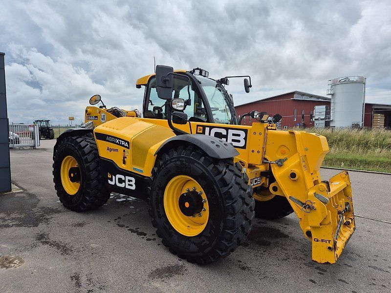 E-FARM: JCB 560-80 agrixtra - Telehandler - id MSAEAZF - €103,500 - Year of construction: 2022 - Engine hours: 2,700,Engine power (HP): 150,Germany