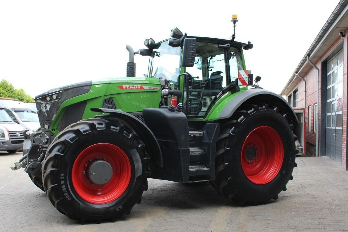 Fendt 942 Vario Traktor 279.000 €