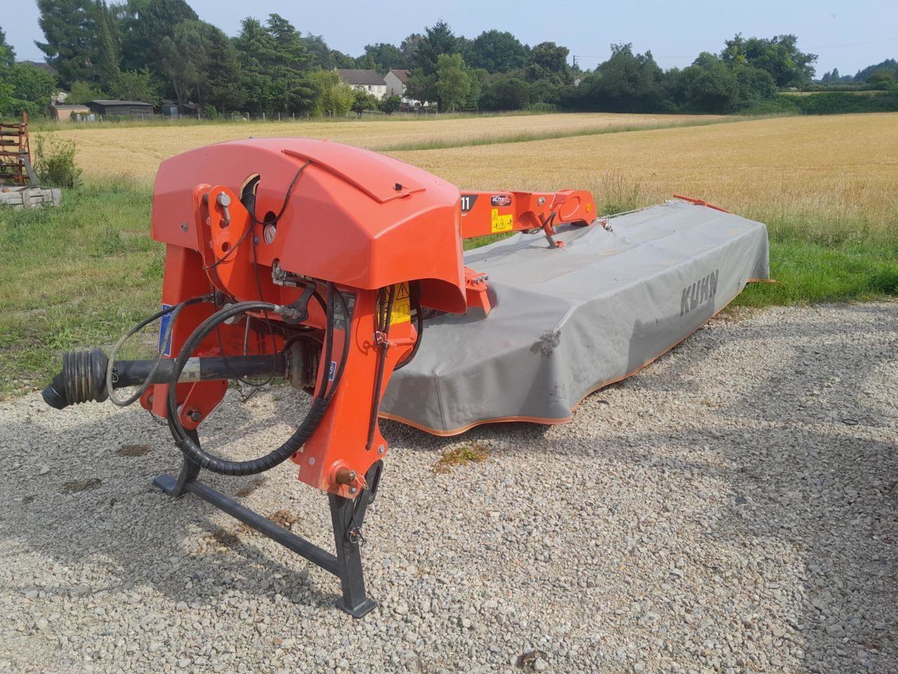 E-FARM: Kuhn GMD 4411 FF - Faucheuse - id 7NEIJDN - Année: 2023 - France
