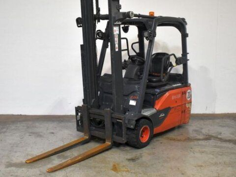 E-FARM: Linde e 20 l evo 386-02 - Вилочный погрузчик - id YQ7YVDX - 14 950 € - Год выпуска: 2020 - Отработанные часы: 1 379,Германия