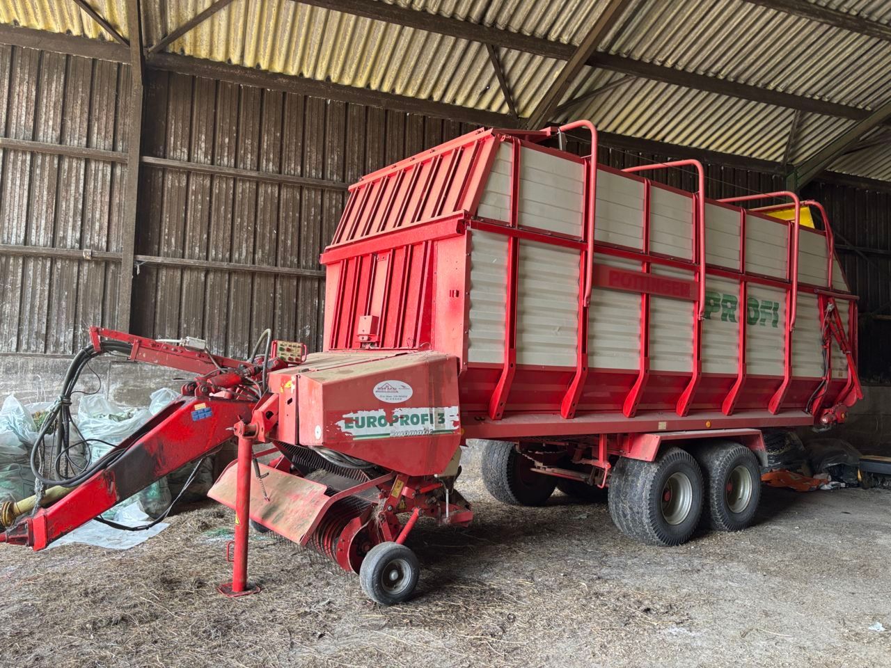 E-FARM: pöttinger europrofi 3 - Anhänger - id PBGSJLF - 13.000 € - Baujahr: 2003 - Frankreich