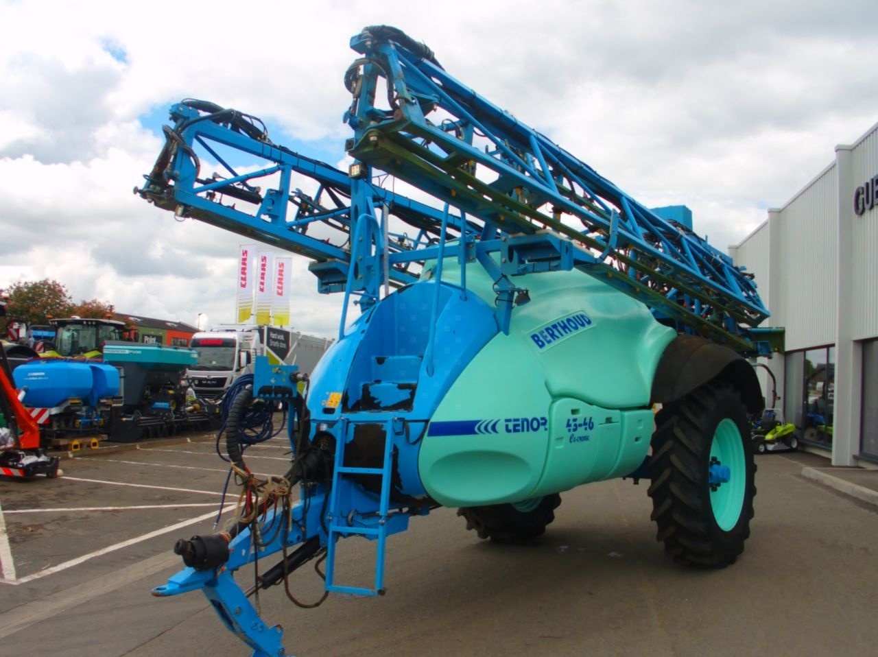 Berthoud tenor 43-46 sprayers €16,900