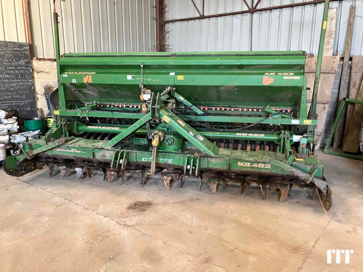 E-FARM: Amazone ADP 403 - Combinación de taladradoras - id ITT9XHK - 7000 € - Año: 2000 - Francia