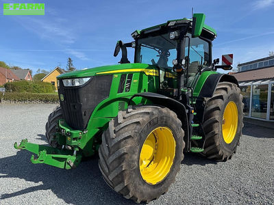 E-FARM: John Deere 7R 350 - Traktorius - id Y7EK1QM - 198 754 € - Gamybos metai: 2021 - Variklio darbo valandos: 4 900,Variklio galia (AG): 350,Danija
