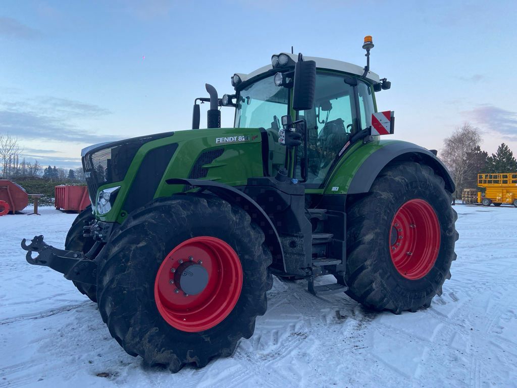 Fendt 826 Vario Profi Plus Traktor 140.000 €