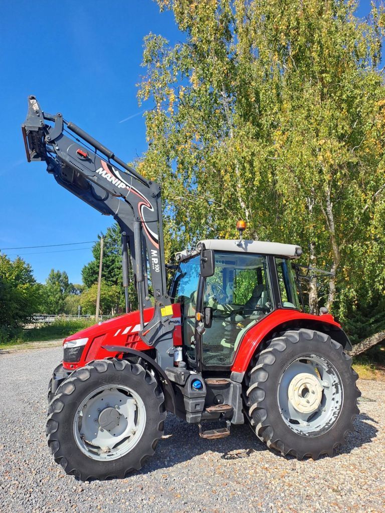 Massey Ferguson 5712s Tractor 45.000 €