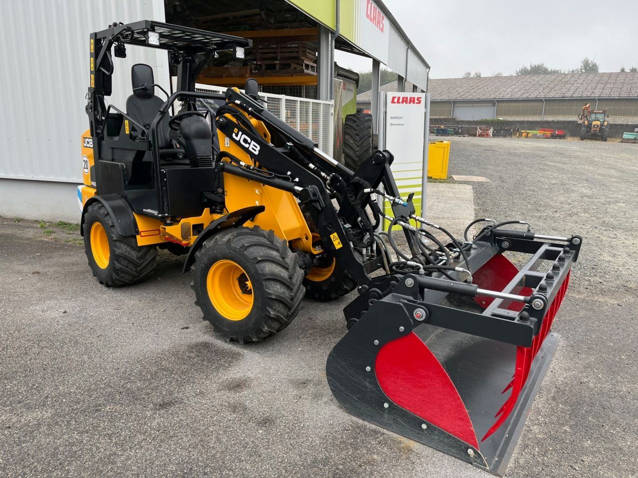 E-FARM: JCB 403 e - Hoflader - id GG14I2T - Baujahr: 2024 - Frankreich