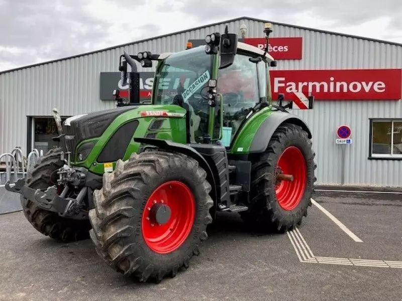 E-FARM: Fendt 514 Vario - Tractor - id SU2AFLT - €123,000 - Year of construction: 2022 - Engine hours: 435,Engine power (HP): 140,France