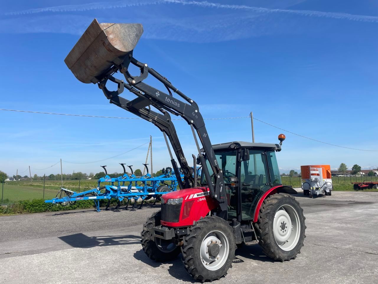 E-FARM: Massey Ferguson 3645 - Traktori - id NEFZPMH - Godina proizvodnje: 2011 - Snaga motora (KS): 98,Italija