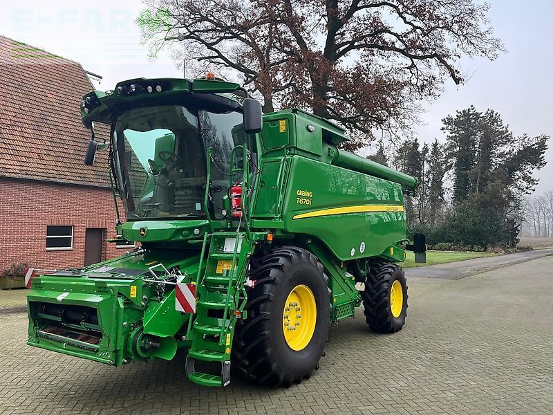 John Deere T 670 Combine harvester €279,500