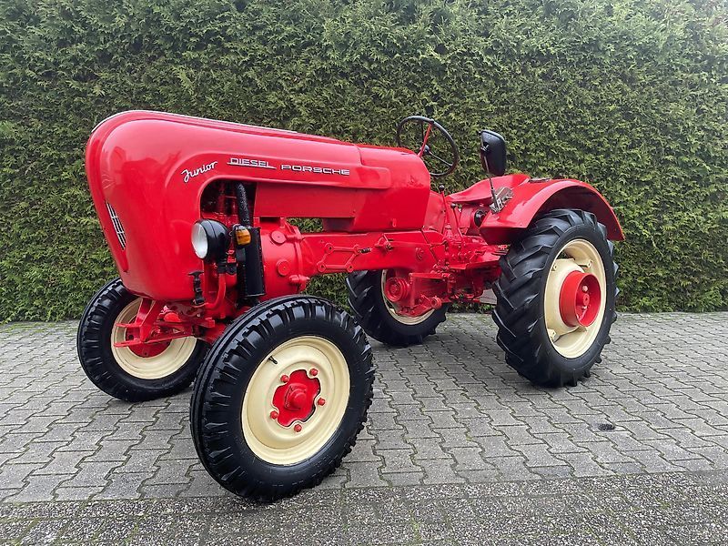 Porsche junior 108l Traktor