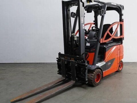 E-FARM: Linde e 18 ph evo 386-02 - Gabelstapler - id HTXC2FR - 9.900 € - Baujahr: 2017 - Abgelesene Motorstunden: 12.379,Deutschland