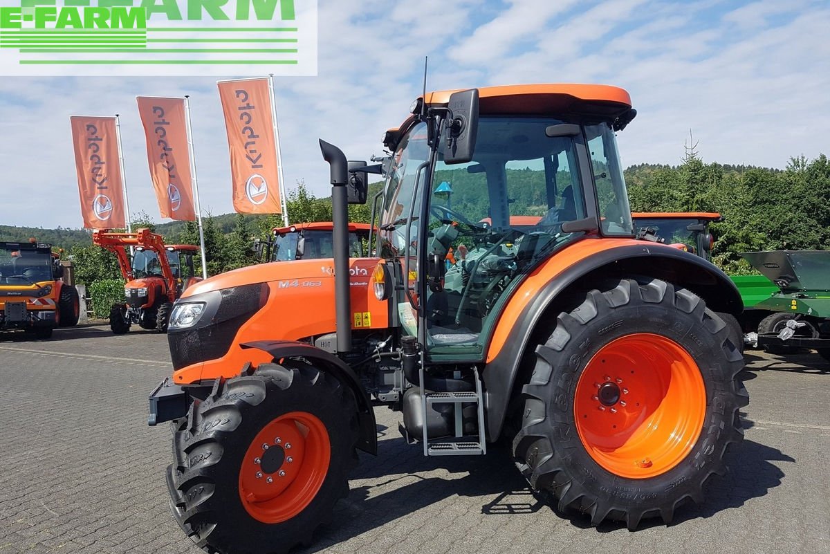 Kubota M4063 tractor €35,850