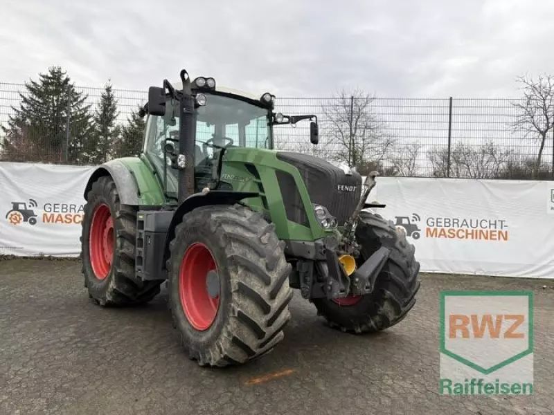Fendt 826 Vario SCR Tractor €79,000