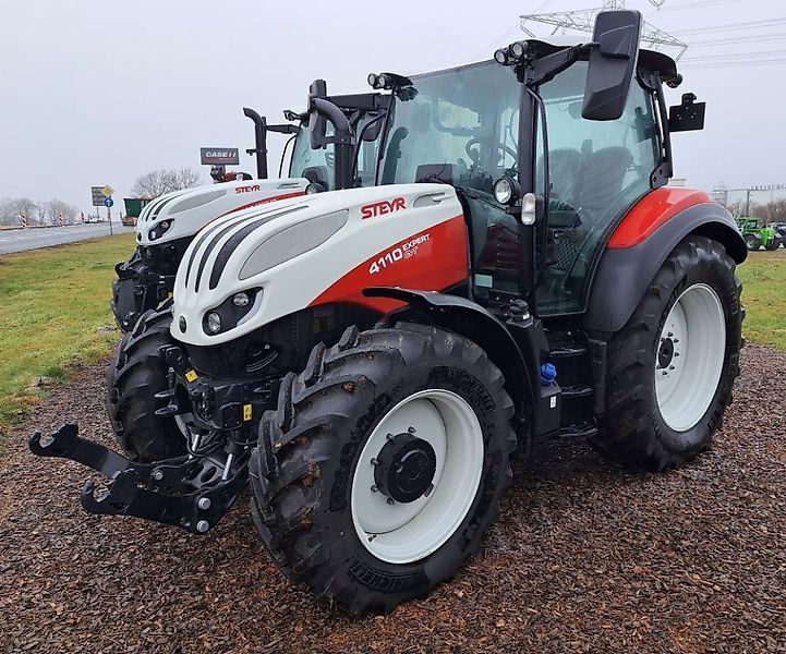 E-FARM: Steyr Expert 4110 CVT - Traktor - id XGUMFNN - 97.000 € - Baujahr: 2022 - Abgelesene Motorstunden: 57,Deutschland